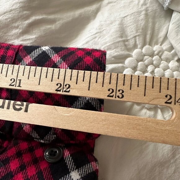 Riders By Lee Women's Red & Black Plaid Button-Up Shirt Size L - Picture 10 of 10